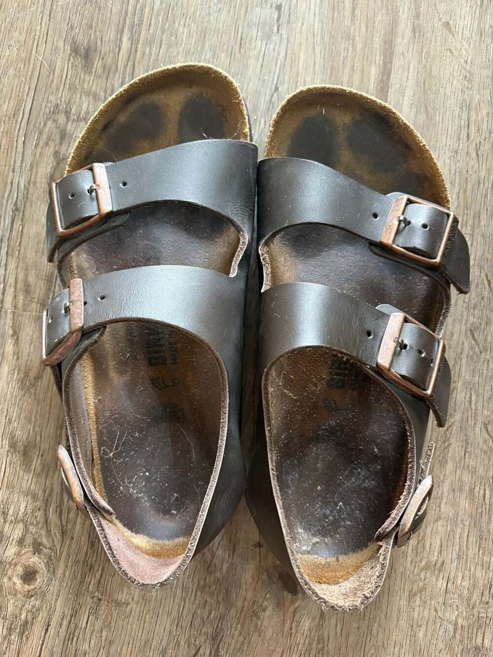 Birkenstock Arizona Leather Sandals Dark Brown - Picture 1 of 3